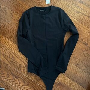 NWT Abercrombie & Fitch Black Longsleeve Bodysuit Small
